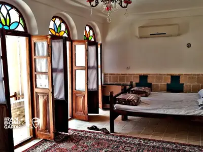 اقامتگاه بوم گردی آینه خانه اصفهان